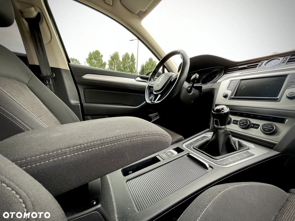 Volkswagen Passat 2.0 TDI BMT Comfortline - 7