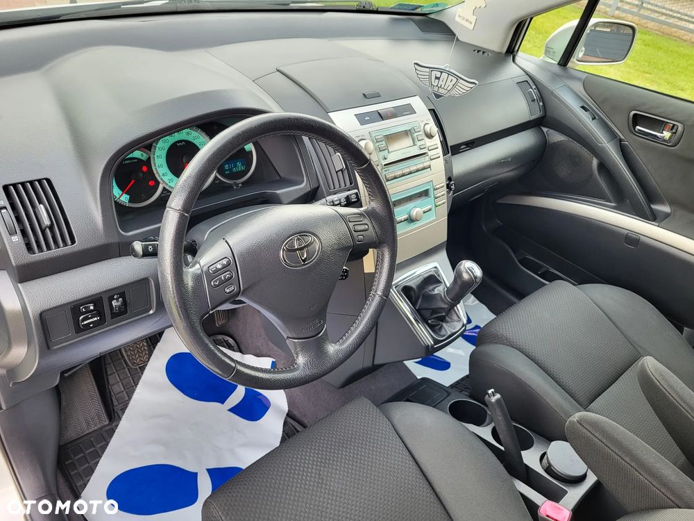 Toyota Corolla Verso 1.8 Premium + 7os - 19