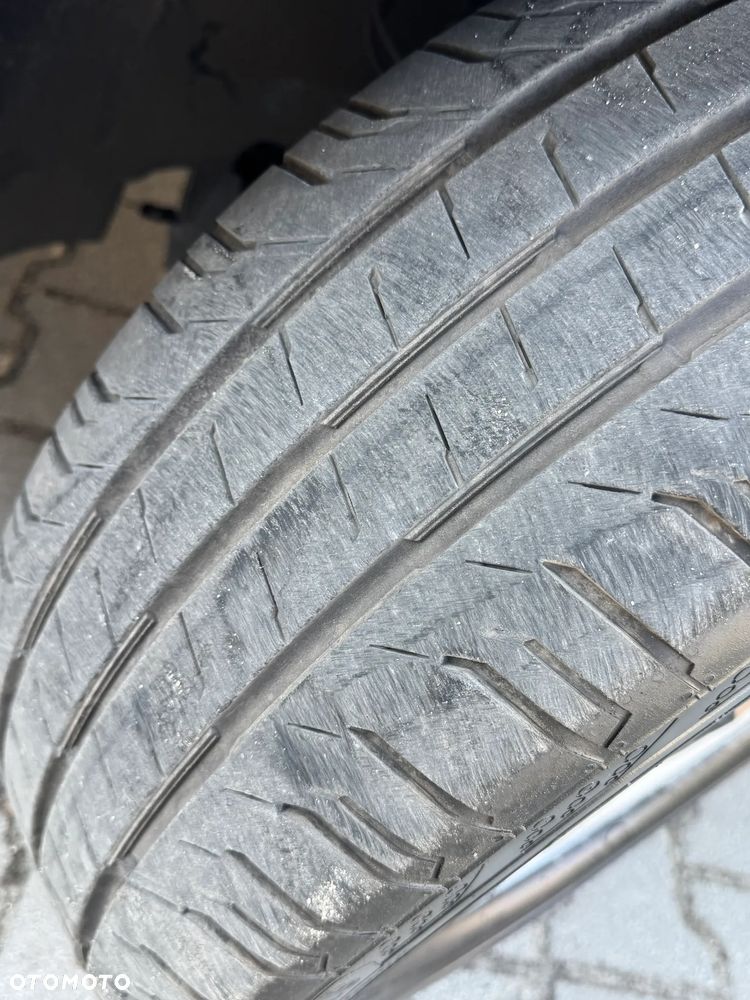 Mercedes-Benz VITO - 27