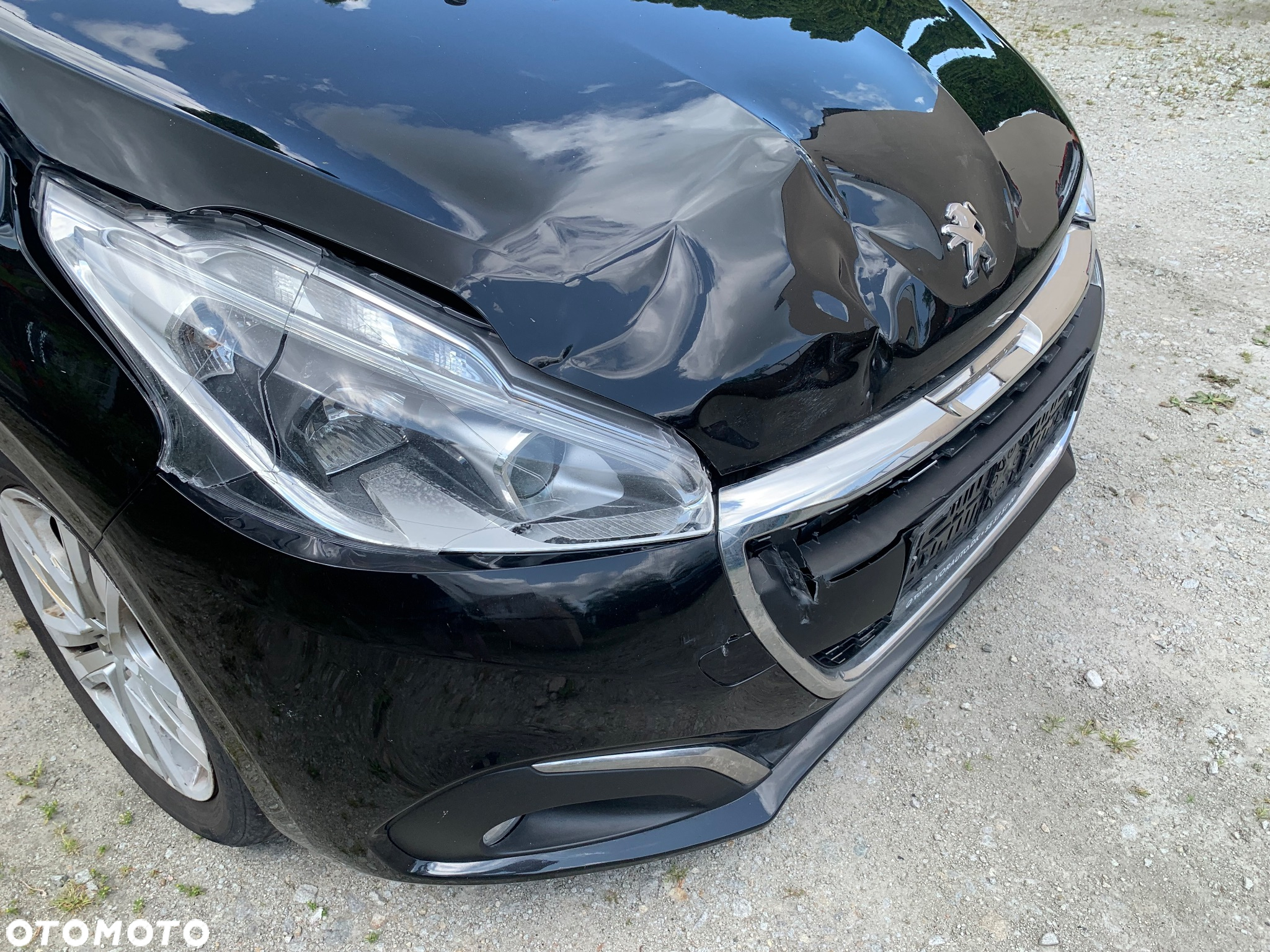 Peugeot 208 Blue-HDi 100 Stop&Start Allure - 11
