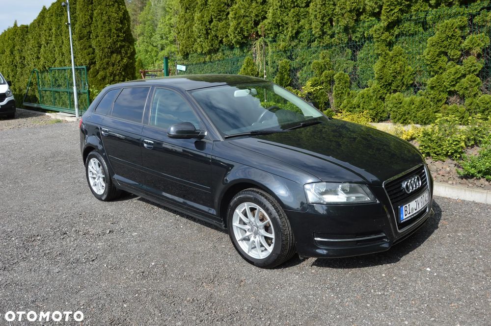Audi A3 Sportback - 10