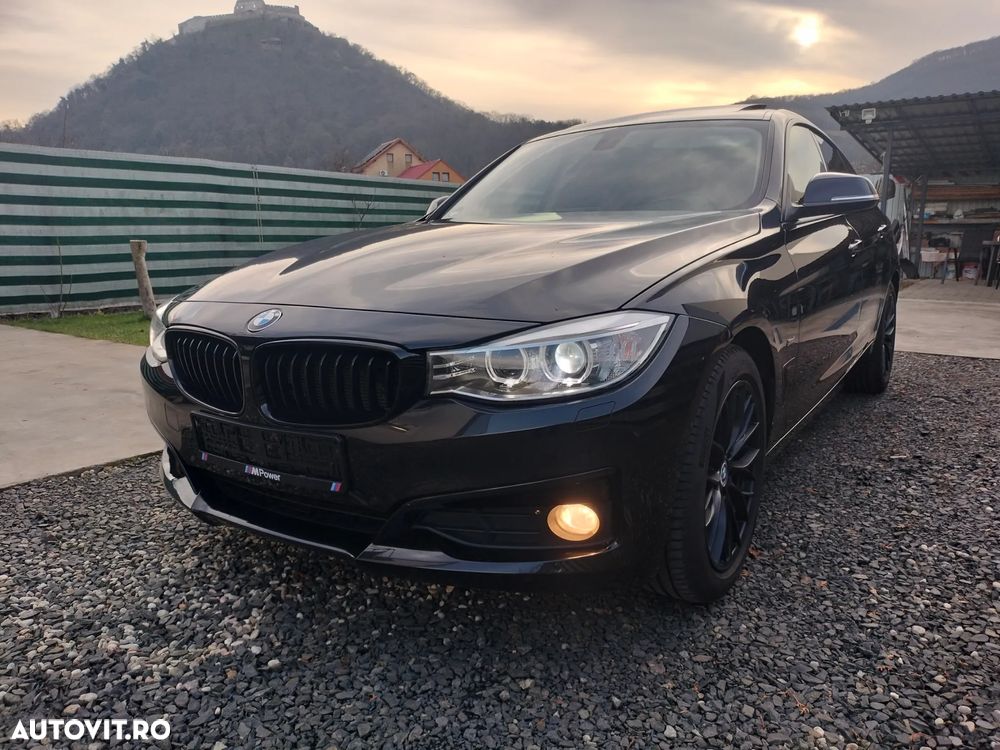 BMW Seria 3 318d GT Sport Line - 36