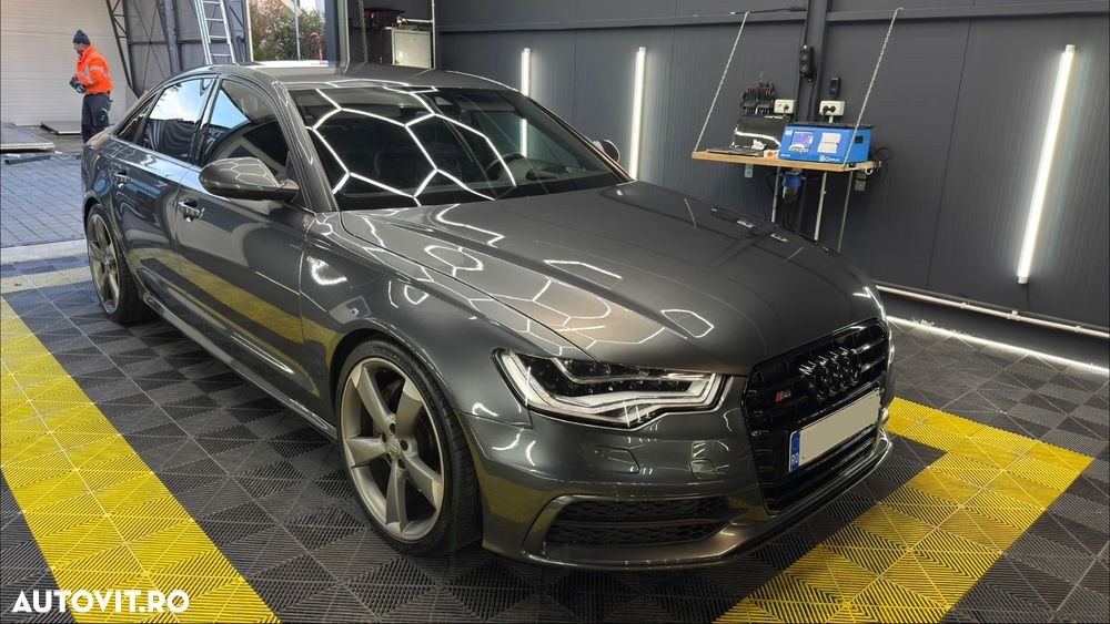 Audi A6 3.0 TDI DPF quattro Tiptronic sport selection - 1