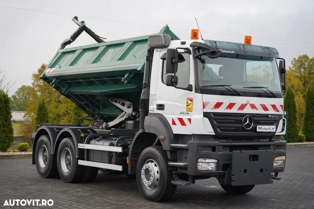 Mercedes-Benz AXOR 2636 / 6x4 / BASCULĂ CU 2 LATE / HIDROCLAPĂ / HIDROCLAPĂ / SPECIAL / CU PUNGĂ DE TRECERE FRONTALĂ / MANUALĂ - 12