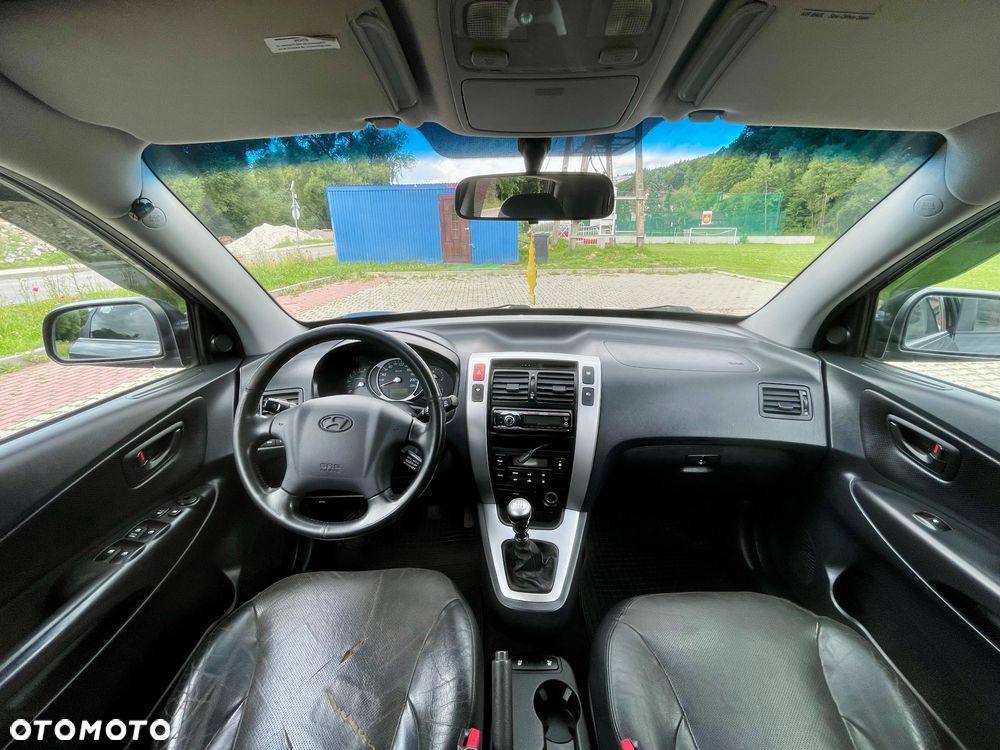 Hyundai Tucson 2.0 CRDi Premium - 10