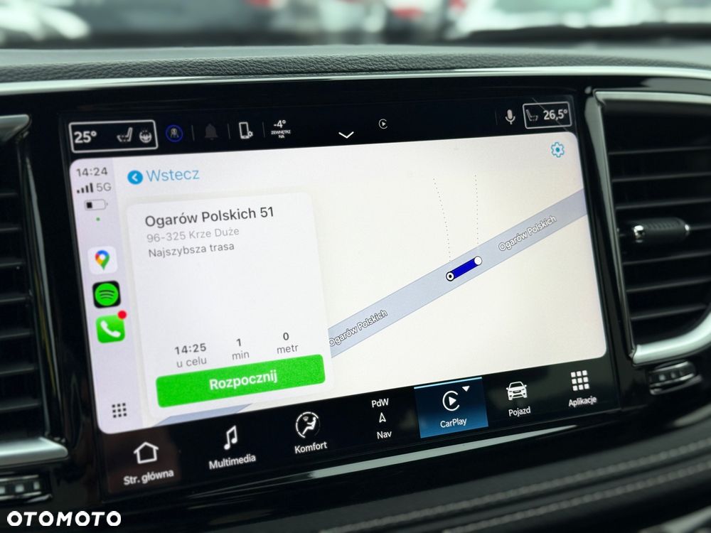 Chrysler Pacifica - 16