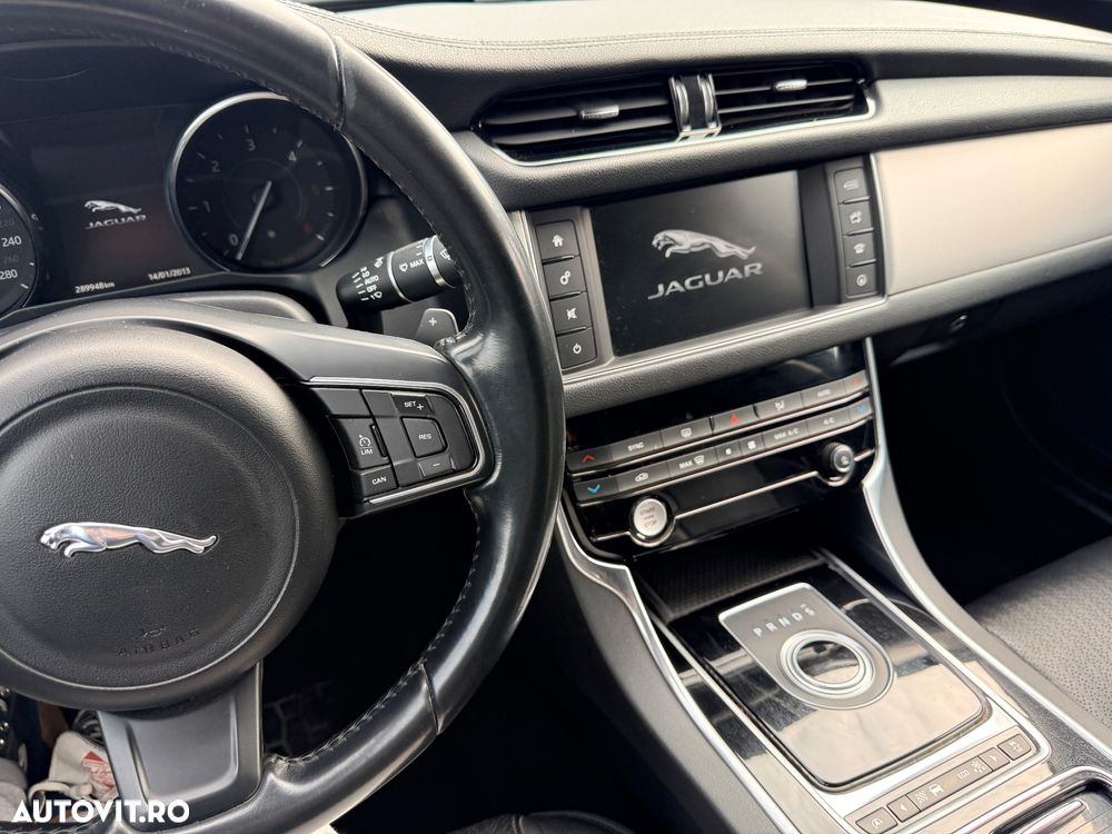 Jaguar XF 20d Aut. R-Sport - 5