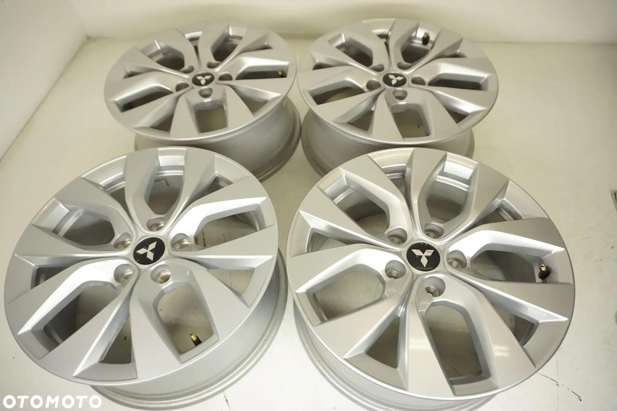 FELGI ALUMINIOWE 17 MITSUBISHI ASX NOWY MODEL ET35 - 1