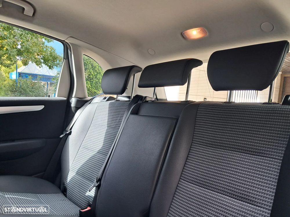 Mercedes-Benz B 150 - 26