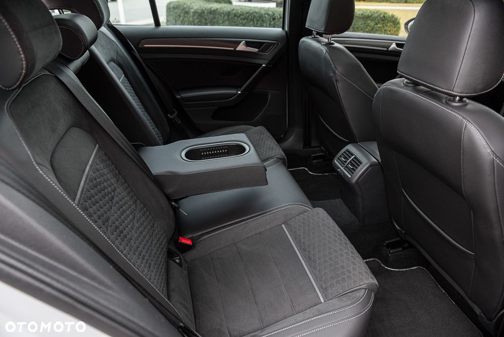 Volkswagen Golf 2.0 TDI BMT GTD DSG - 36