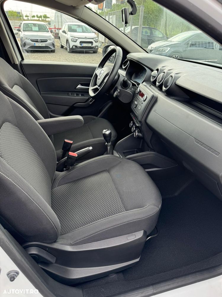 Dacia Duster ECO-G 100 Journey+ - 9