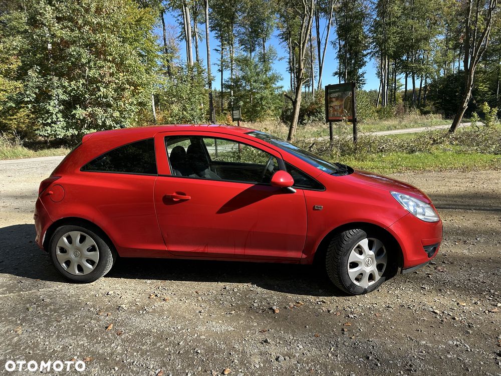 Opel Corsa 2009 photo 2