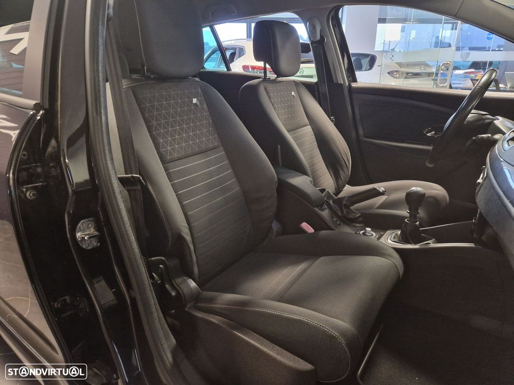 Renault Mégane Sport Tourer 1.5 dCi Limited - 18