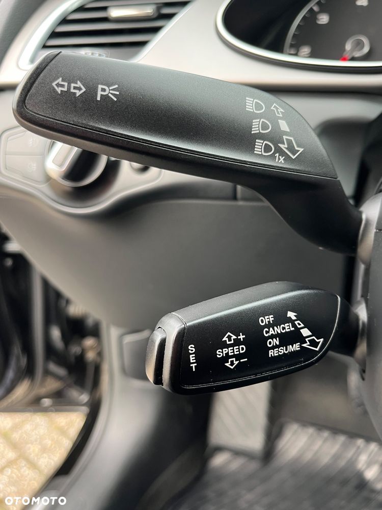 Audi A4 Avant 2.0 TDI DPF quattro S tronic S line Sportpaket - 20