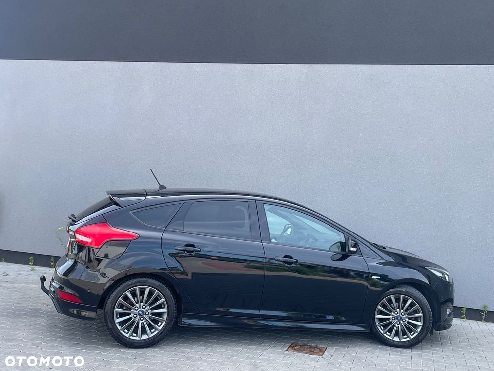 Ford Focus - 13