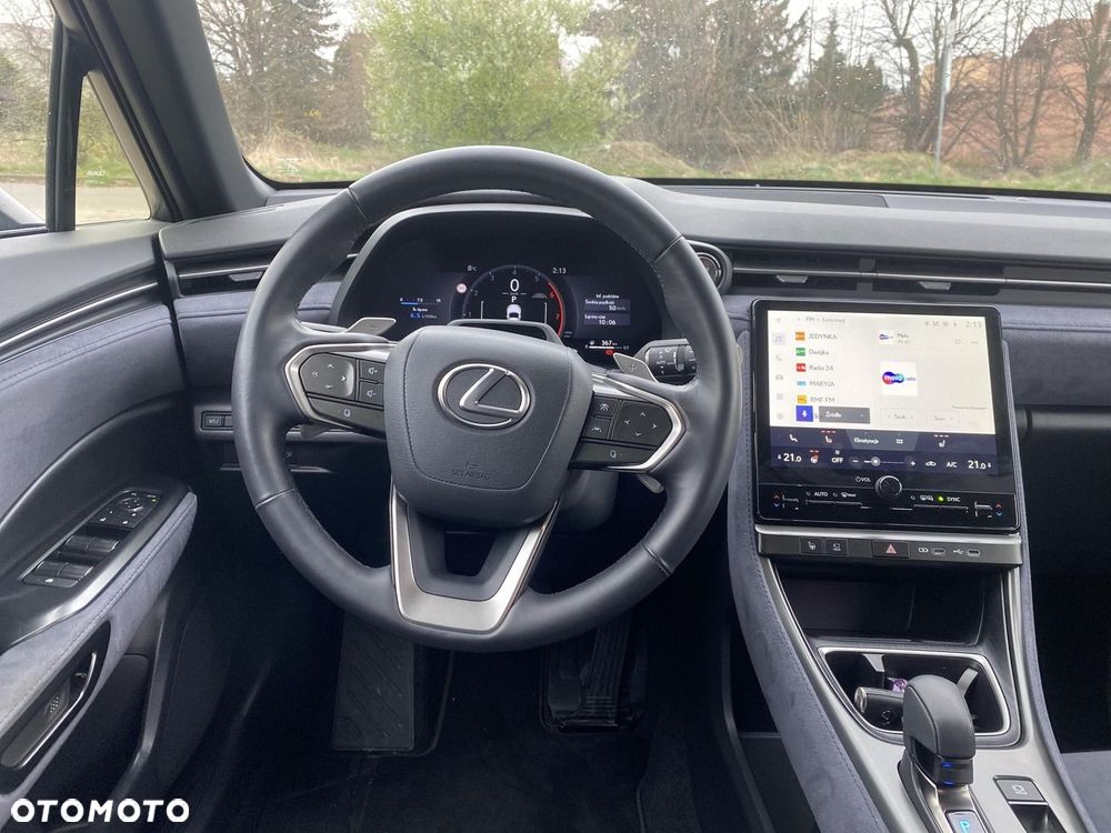 Lexus LBX 1.5 Hybrid Original Edition - 17