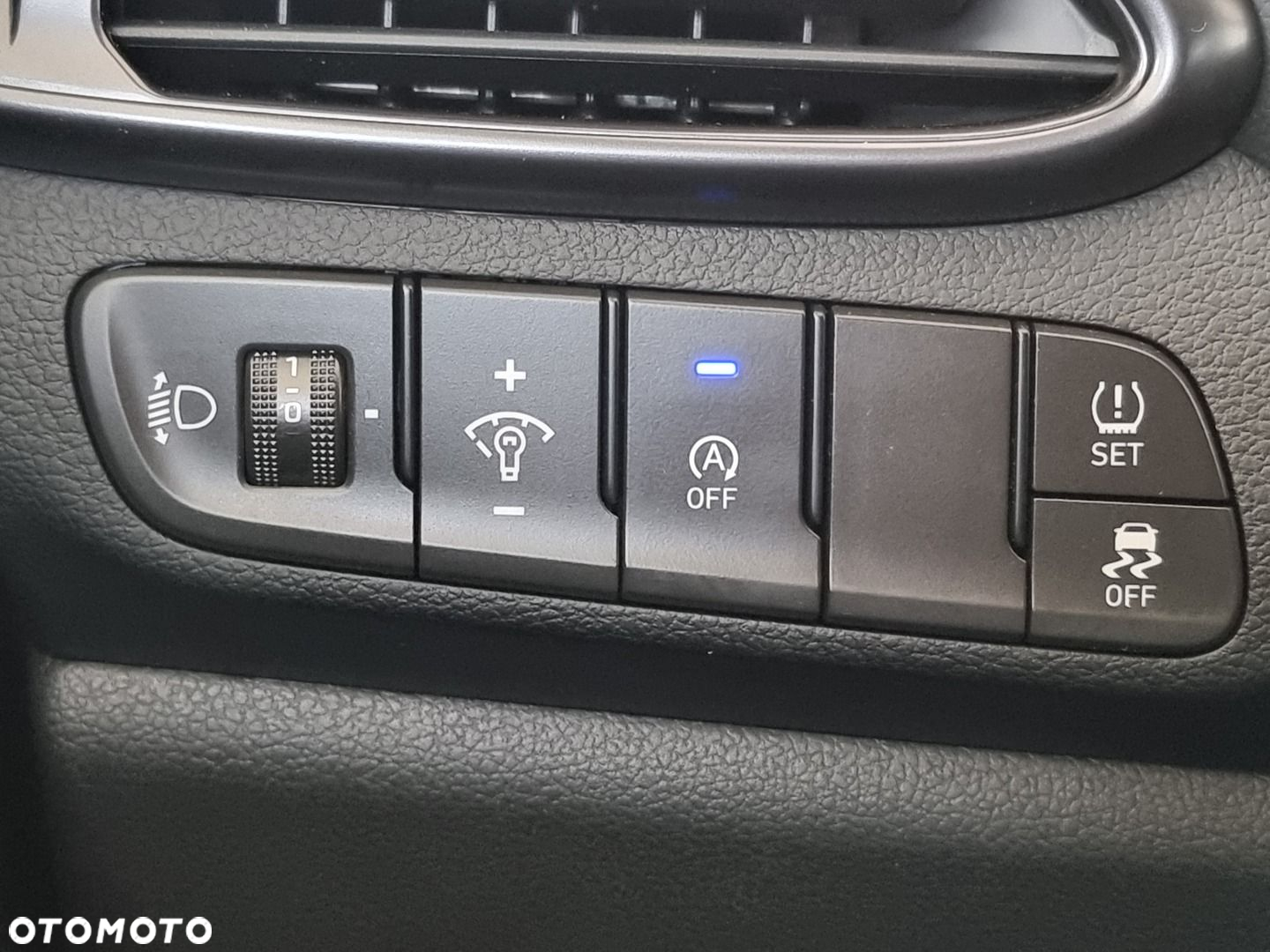 Hyundai i30 - 32