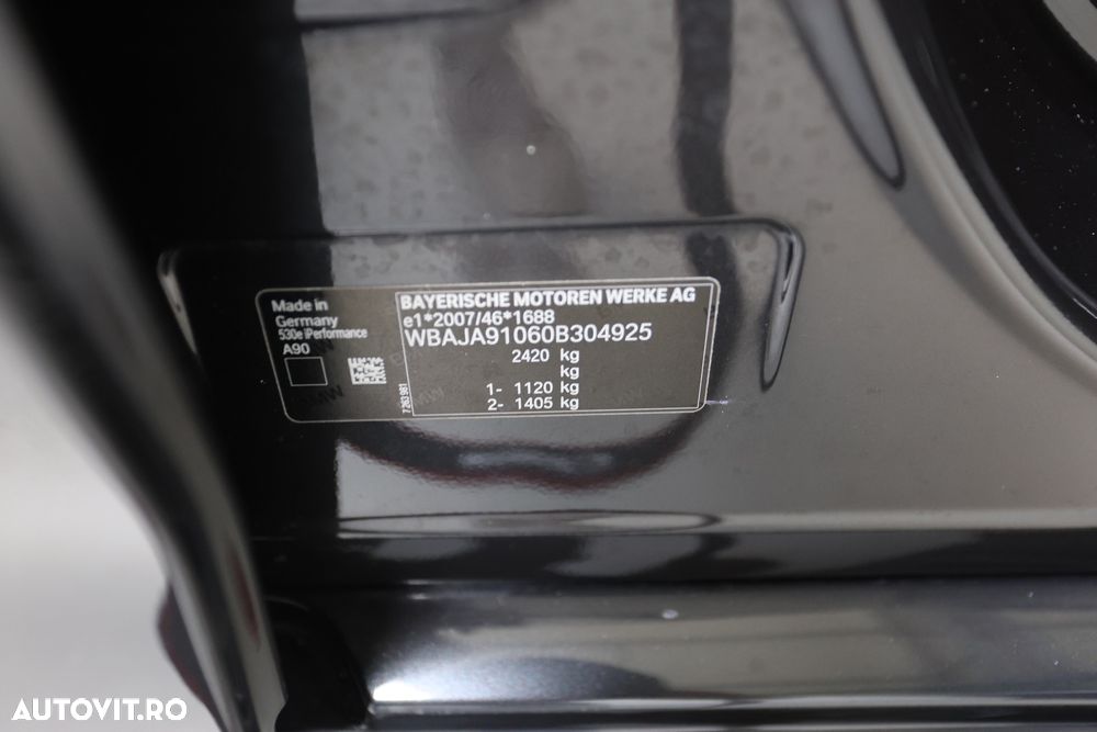 BMW Seria 5 530e AT PHEV - 27