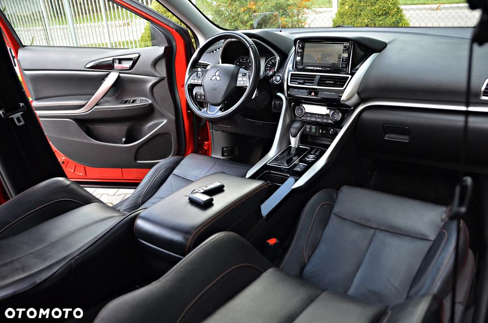 Mitsubishi Eclipse Cross 1.5 T-MIVEC 4WD CVT Diamant+ - 24