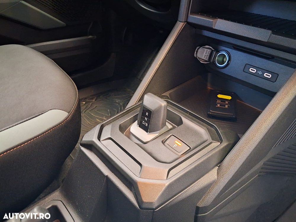 Dacia Duster HEV 140 Extreme - 6