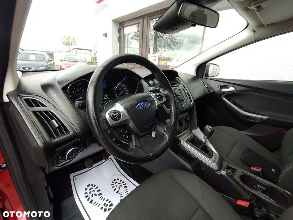 Ford Focus - 9