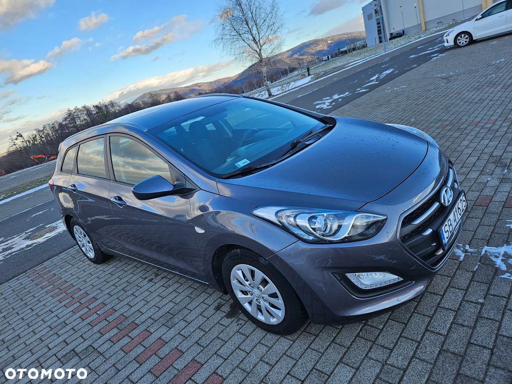 Hyundai i30 1.6 CRDi Classic + - 1