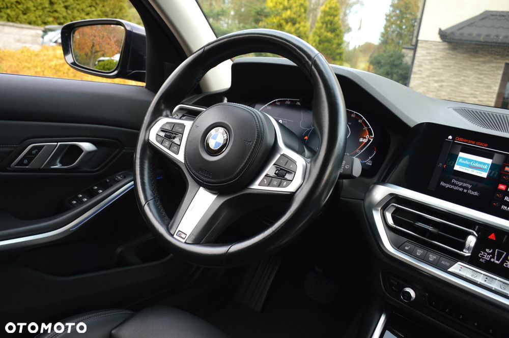 BMW Seria 3 320d MHEV Sport Line - 23