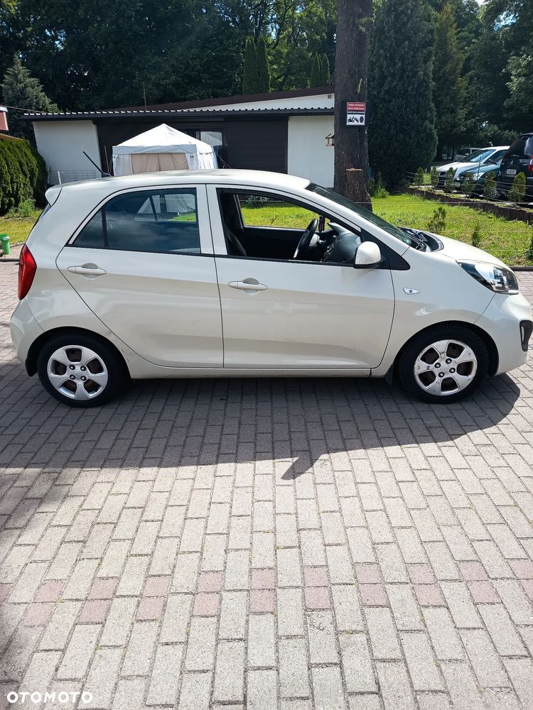 Kia Picanto 1.2 L - 11