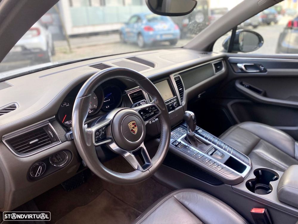 Porsche Macan S - 18
