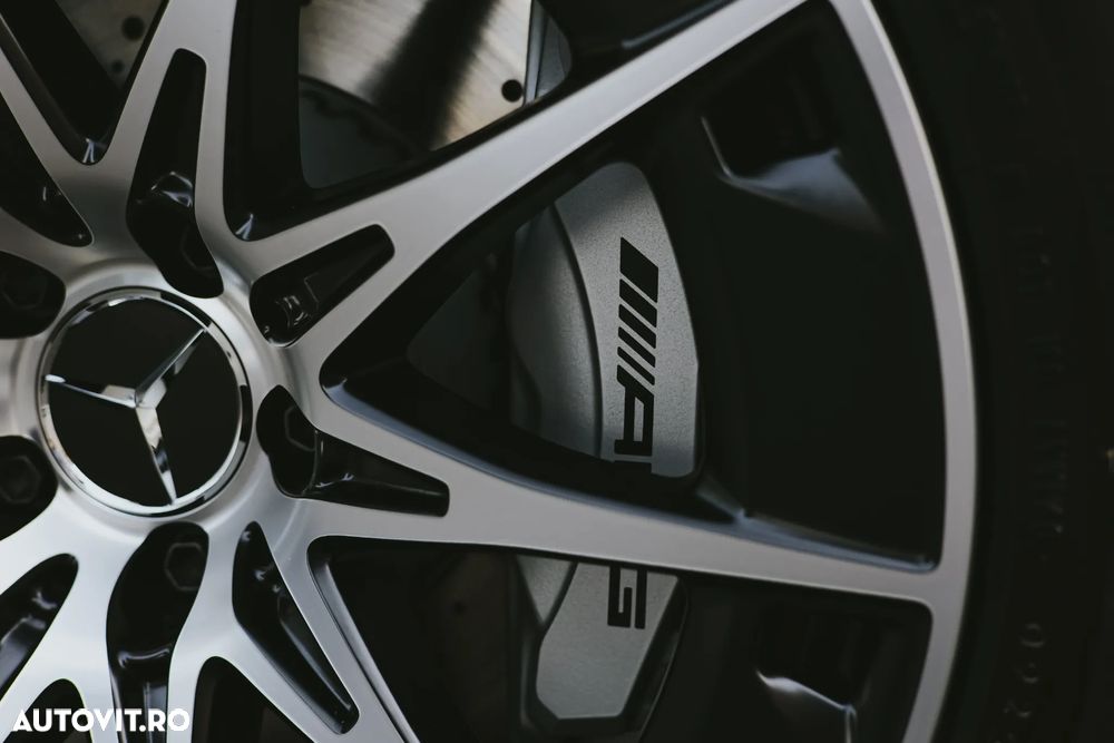 Mercedes-Benz CLE Mercedes-AMG 53 4M+ Cabrio AMG S.SHIFT TCT 9G - 19