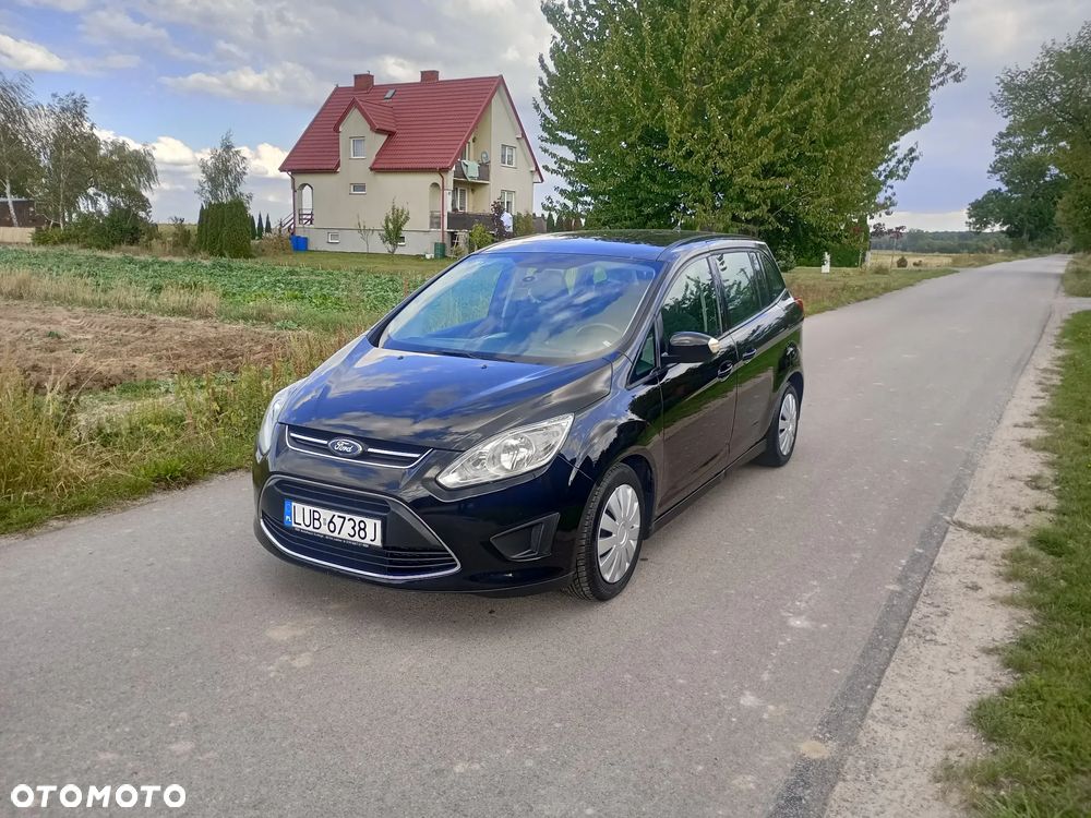 Ford Grand C-MAX - 11