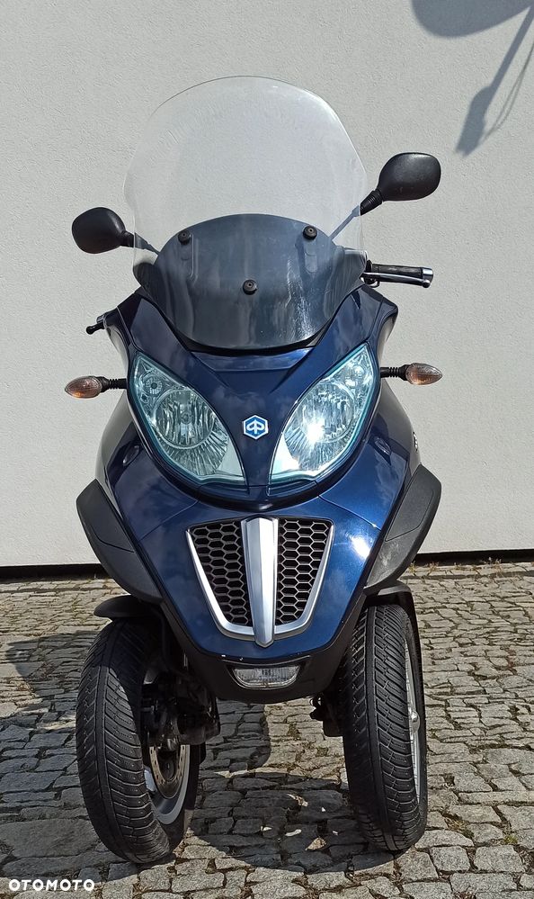 Piaggio MP-3 - 2