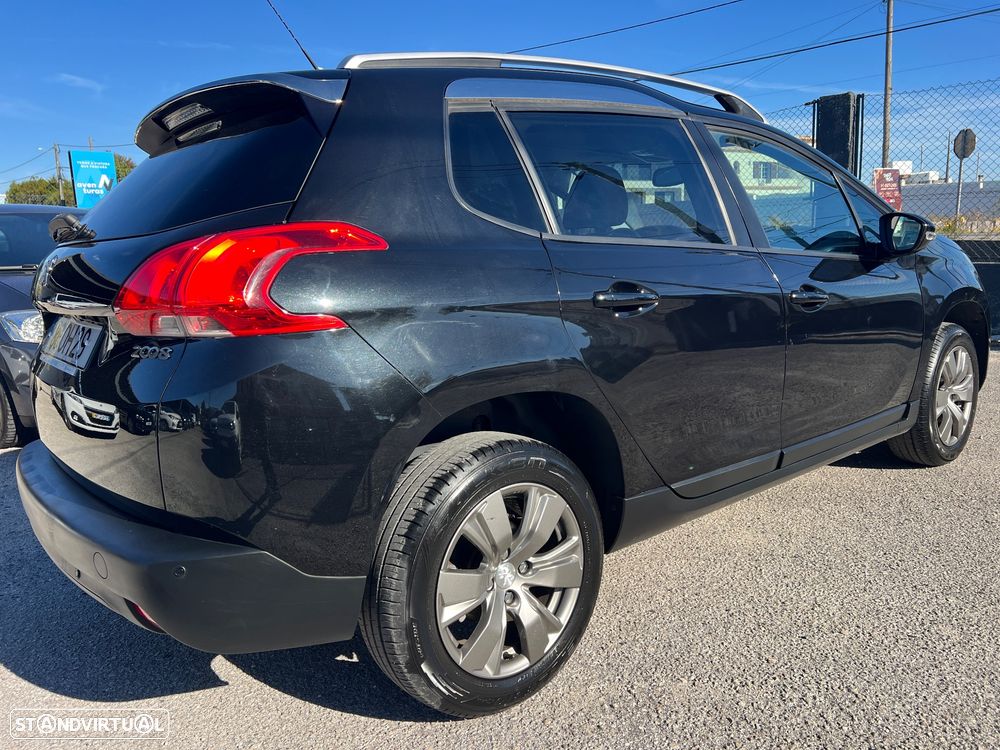 Peugeot 2008 1.2 PureTech Allure - 7