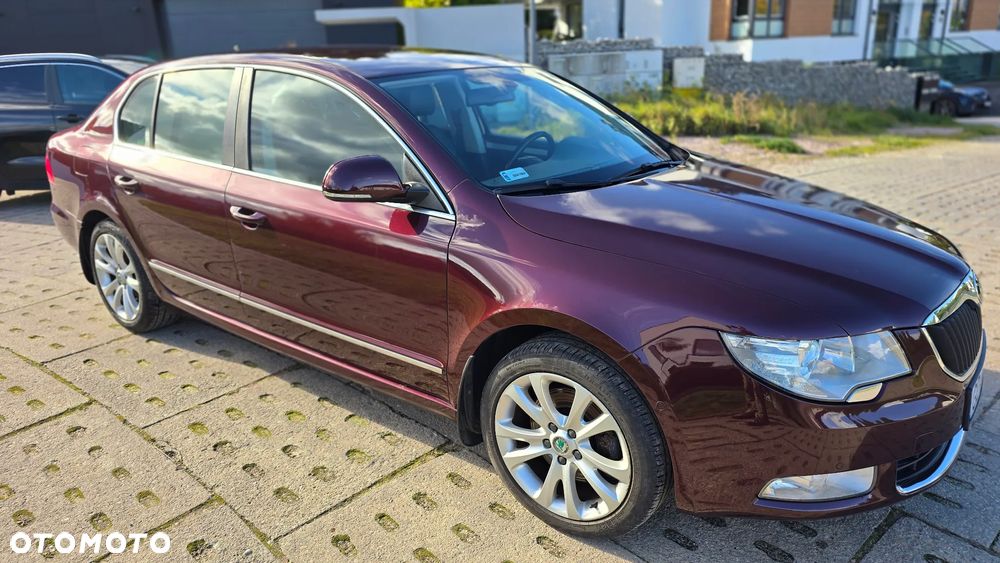 Skoda Superb 2.0 TDI Elegance - 1