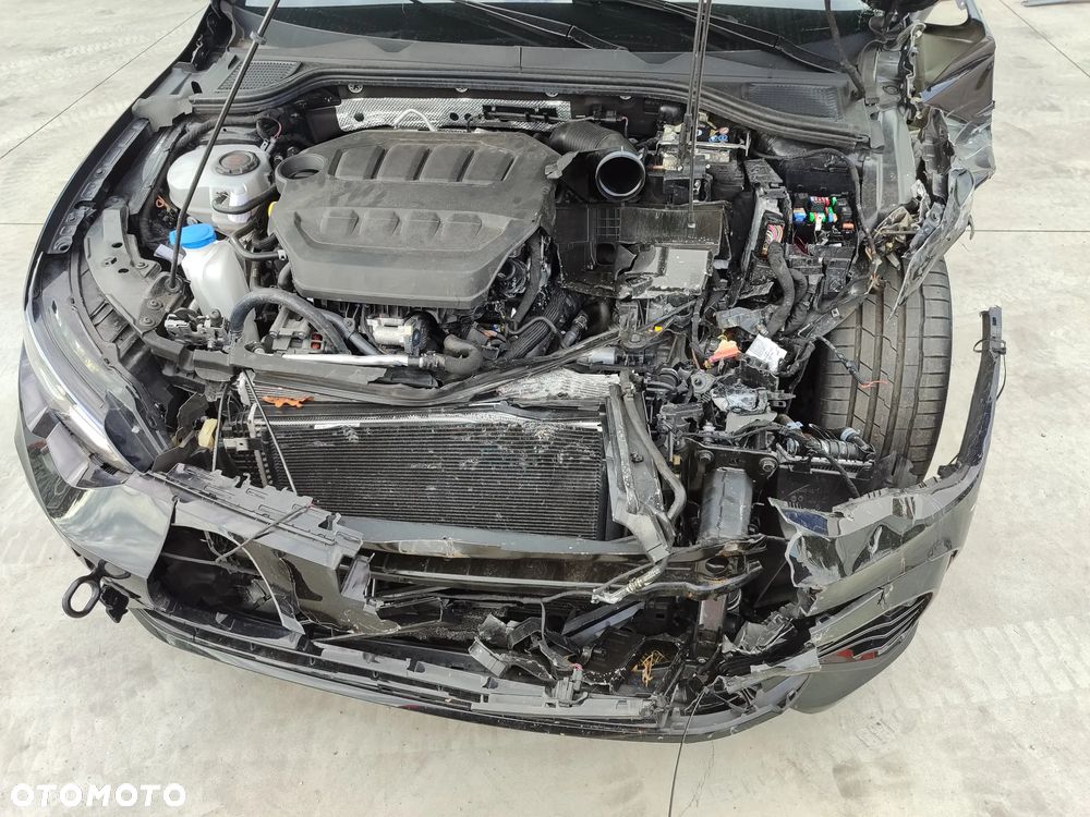 Volkswagen Golf 2.0 TSI OPF 4Motion DSG R Performance - 11