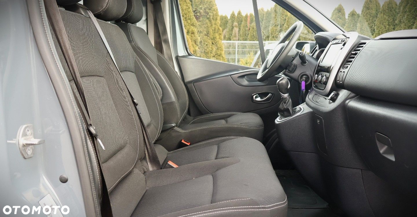 Renault Trafic - 18