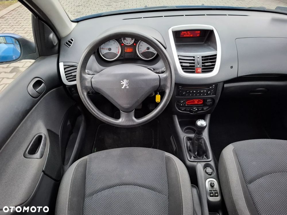 Peugeot 206 plus - 10