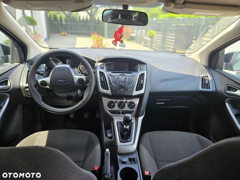 Ford Focus 1.6 TDCi Edition - 8