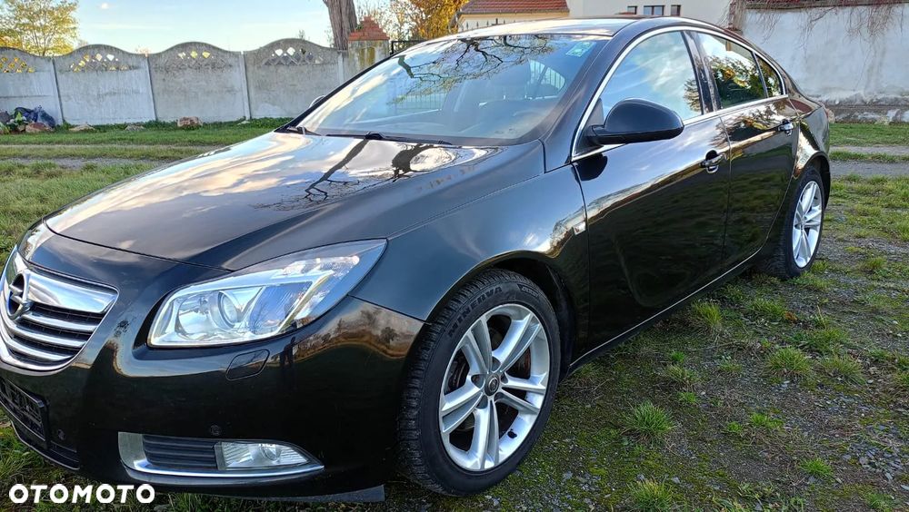Opel Insignia 2.0 Bi Turbo CDTI 4x4 Country Tourer - 1