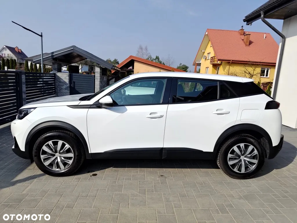 Peugeot 2008 1.5 BlueHDi Allure Pack S&S EAT8 - 4