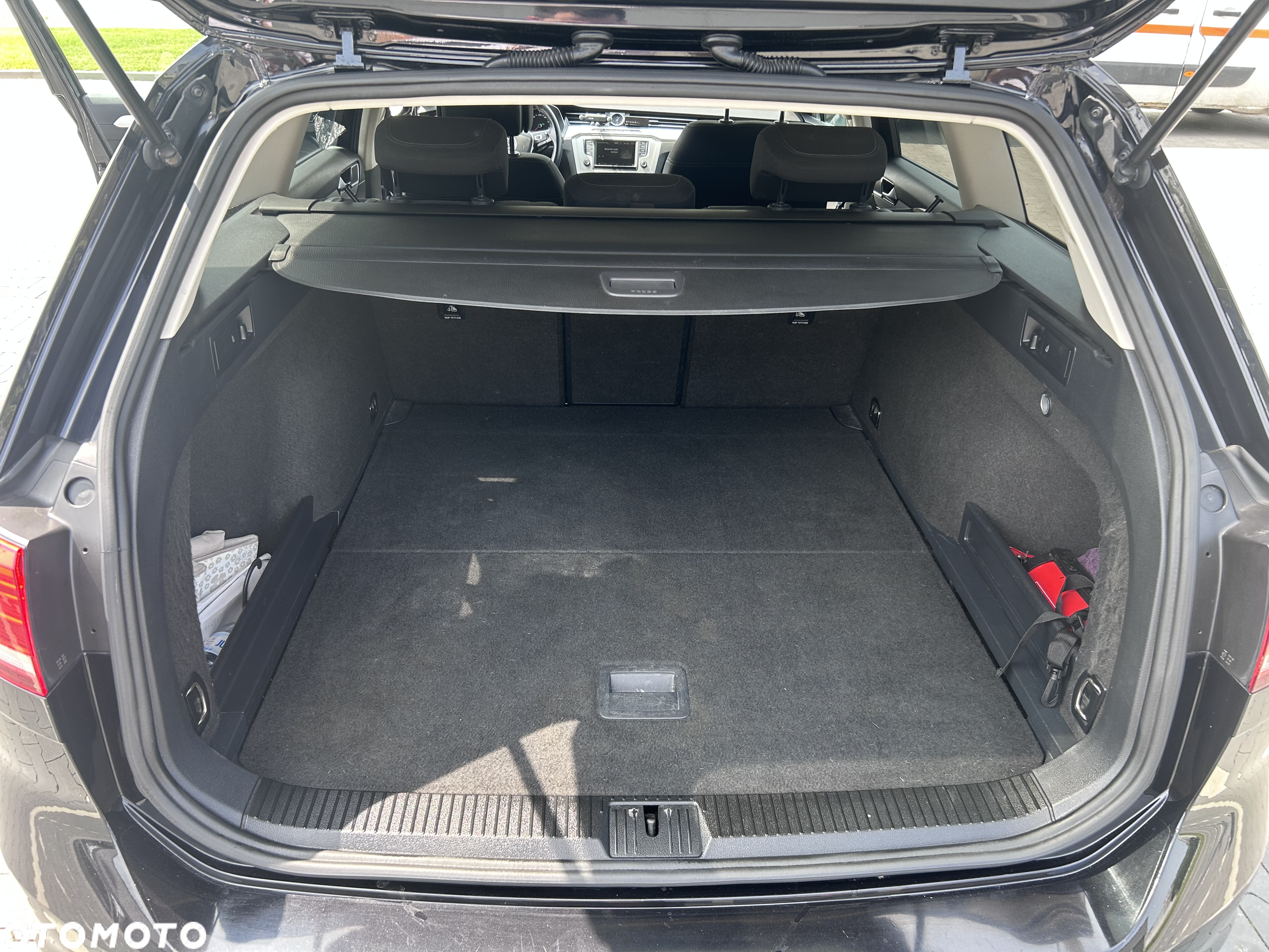 Volkswagen Passat 2.0 TDI BMT Comfortline DSG - 14