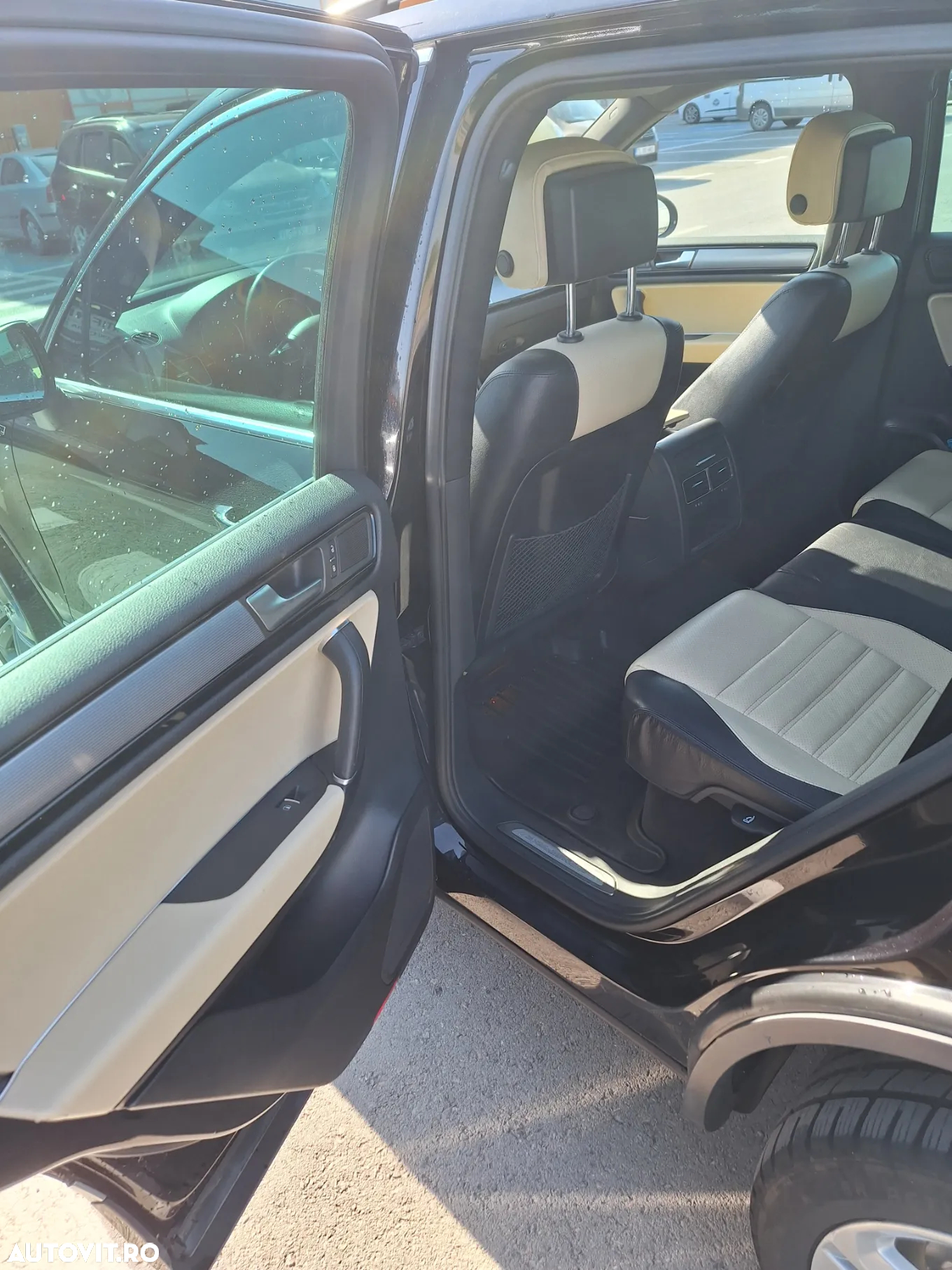 Volkswagen Touareg - 19