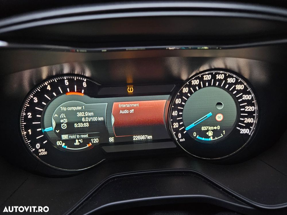 Ford Mondeo 2.0 TDCi Titanium - 9