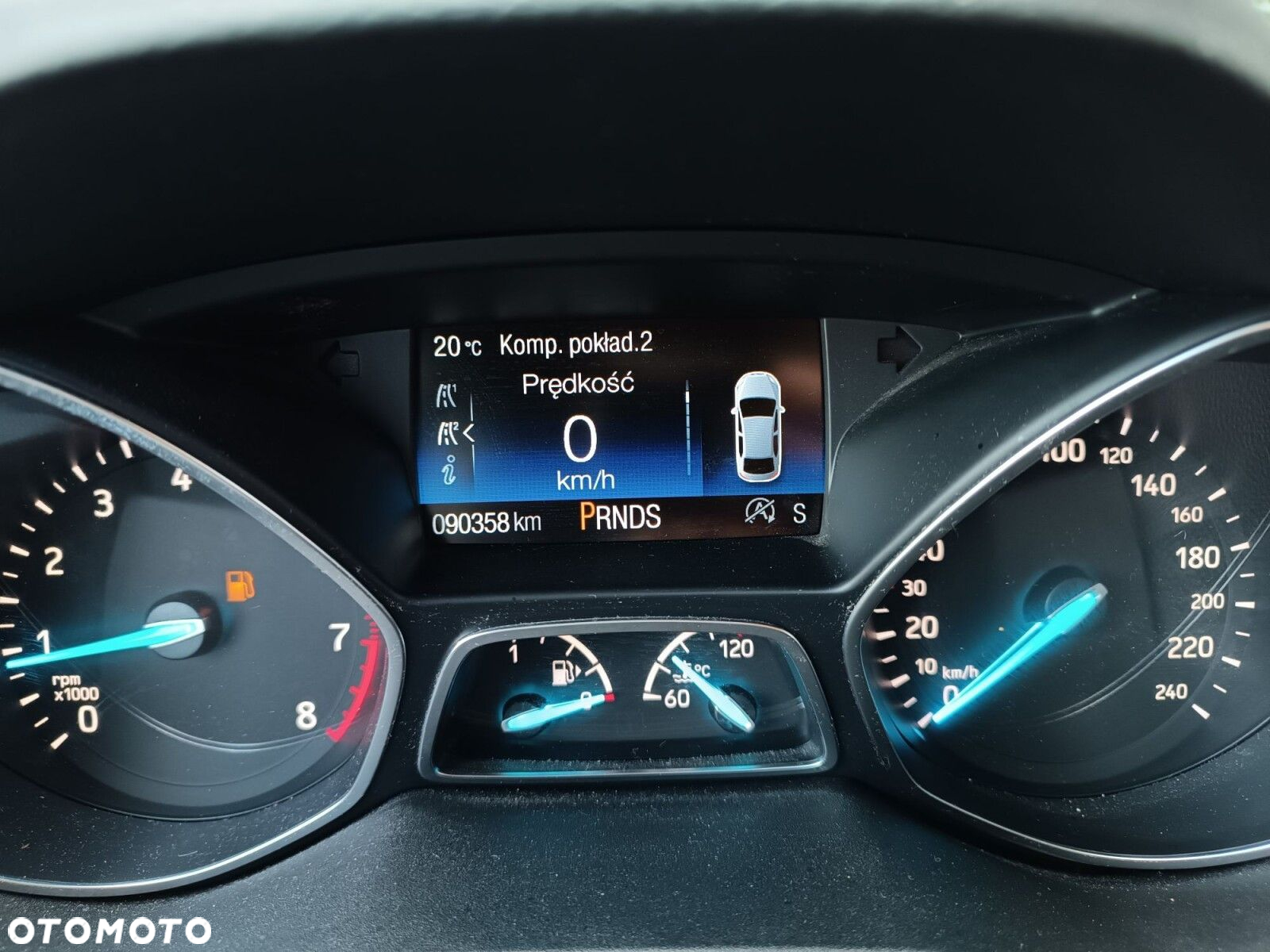 Ford Kuga - 17