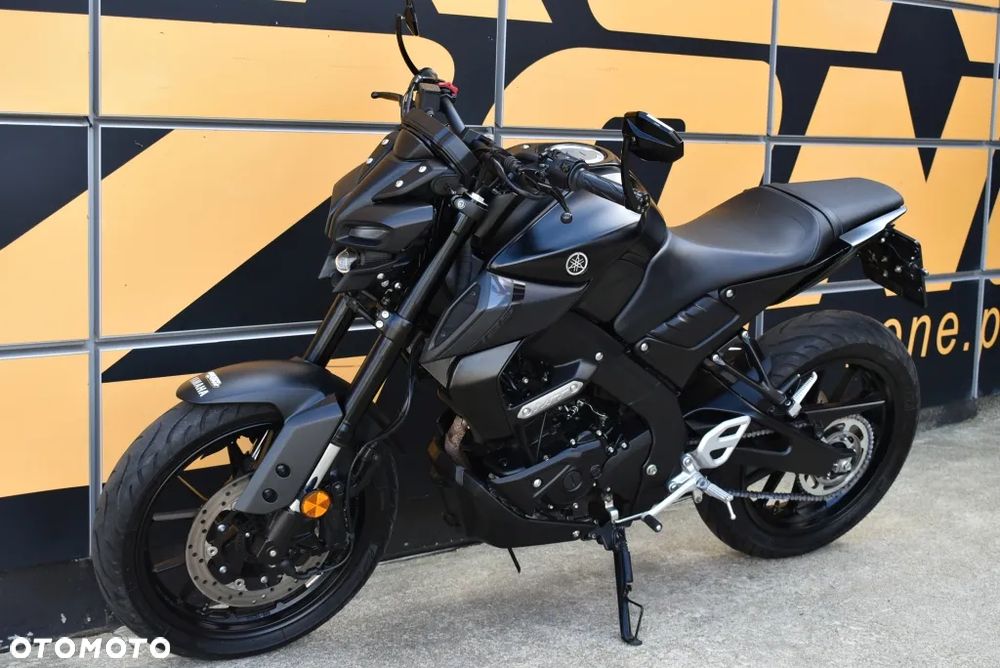 Yamaha MT - 7