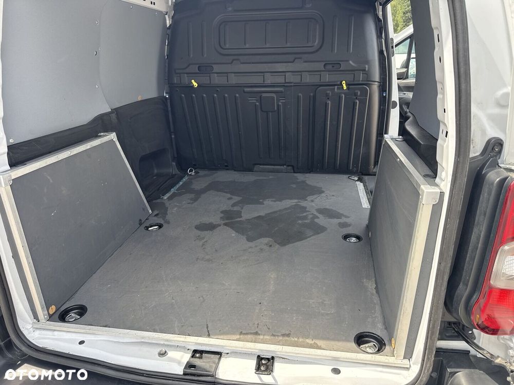 Toyota PROACE CITY - 15