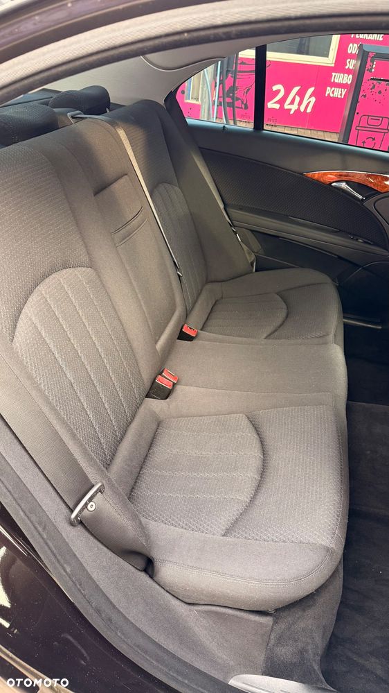 Mercedes-Benz Klasa E 320 CDI 7G-TRONIC Elegance - 20