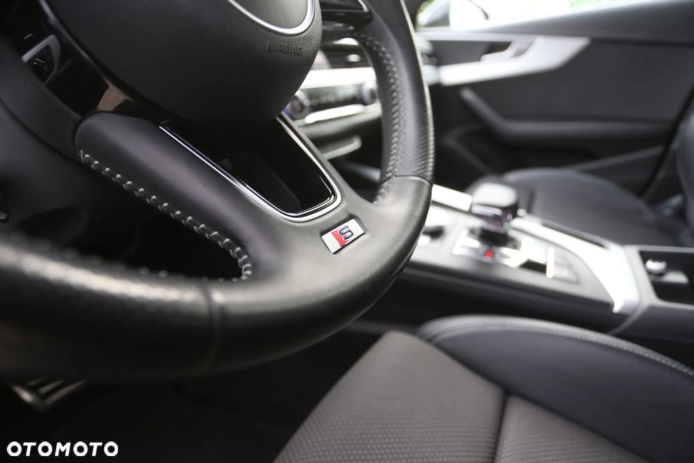 Audi A4 Avant 2.0 TDI ultra S tronic sport - 13