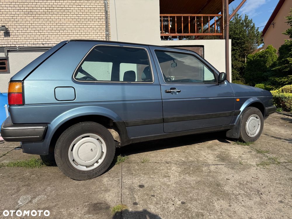 Volkswagen Golf 1.6 GL - 4