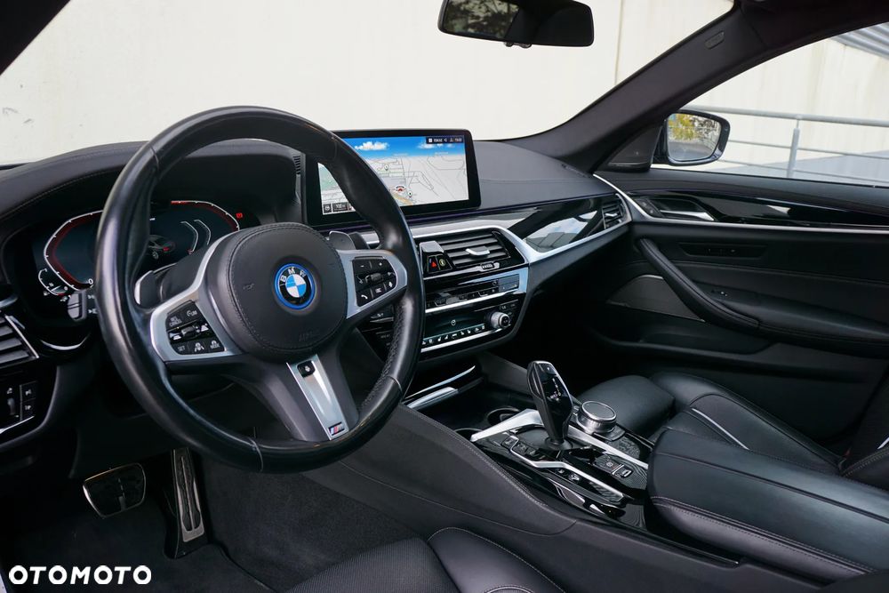 BMW Seria 5 545e xDrive M Sport sport - 13